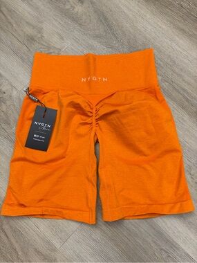 NVGTN Seamless Scrunch Biker Shorts Women’s M Orange 227
